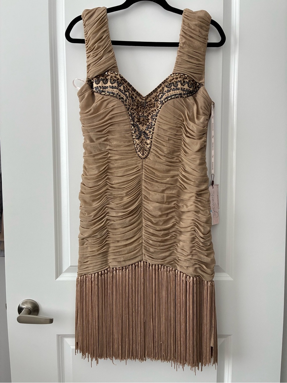NWT Stunning Sue Wong Size 14 Ruched Beaded Flapper Style Dress